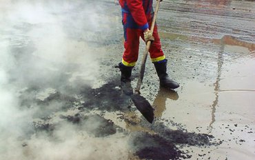Работы по ремонту дороги Сторожевск-Нившера, выполненные в дождь, не приняты и не оплачены