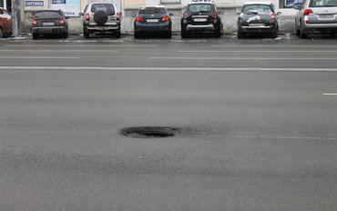 В Челябинске даже отремонтированные дороги не безопасны