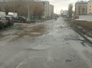 None, Модельная улица