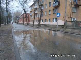 None, Пионерская улица