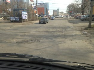 None, Новоугольная улица
