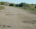 Дорога на участке с Полеологово-с Кропотово ,включая сами села находится в ужасном состоянии . Ее не ремонтировали более 20 лет. Ямы глубиной 10-20 см.В некоторых местах разбита до основания.