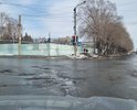 При повороте с Зыряновской на Гурьевскую огромные ямы, водителям приходится обьезжать их по трамвайным путям, что создает опасность дтп