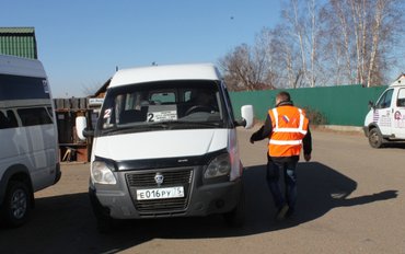 Активисты ОНФ в Чите выяснили у водителей, какие дороги требуют первоочередного ремонта