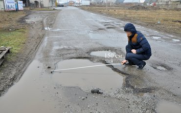 В Ейске начался ремонт самой рейтинговой дороги в рамках проекта «Дорожная инспекция ОНФ/Карта убитых дорог»