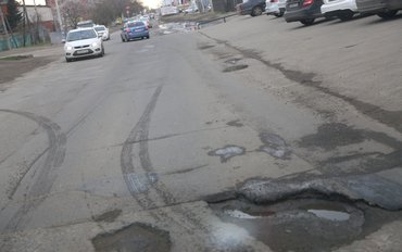 Администрация Краснодара устранит дефекты лишь на нескольких гарантийных улицах
