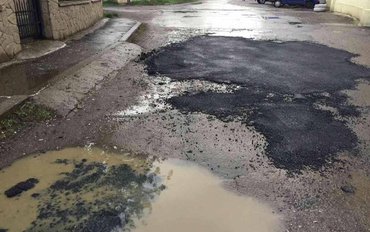 Ямочный ремонт дорог Салехарда вызвал критику активистов Народного фронта