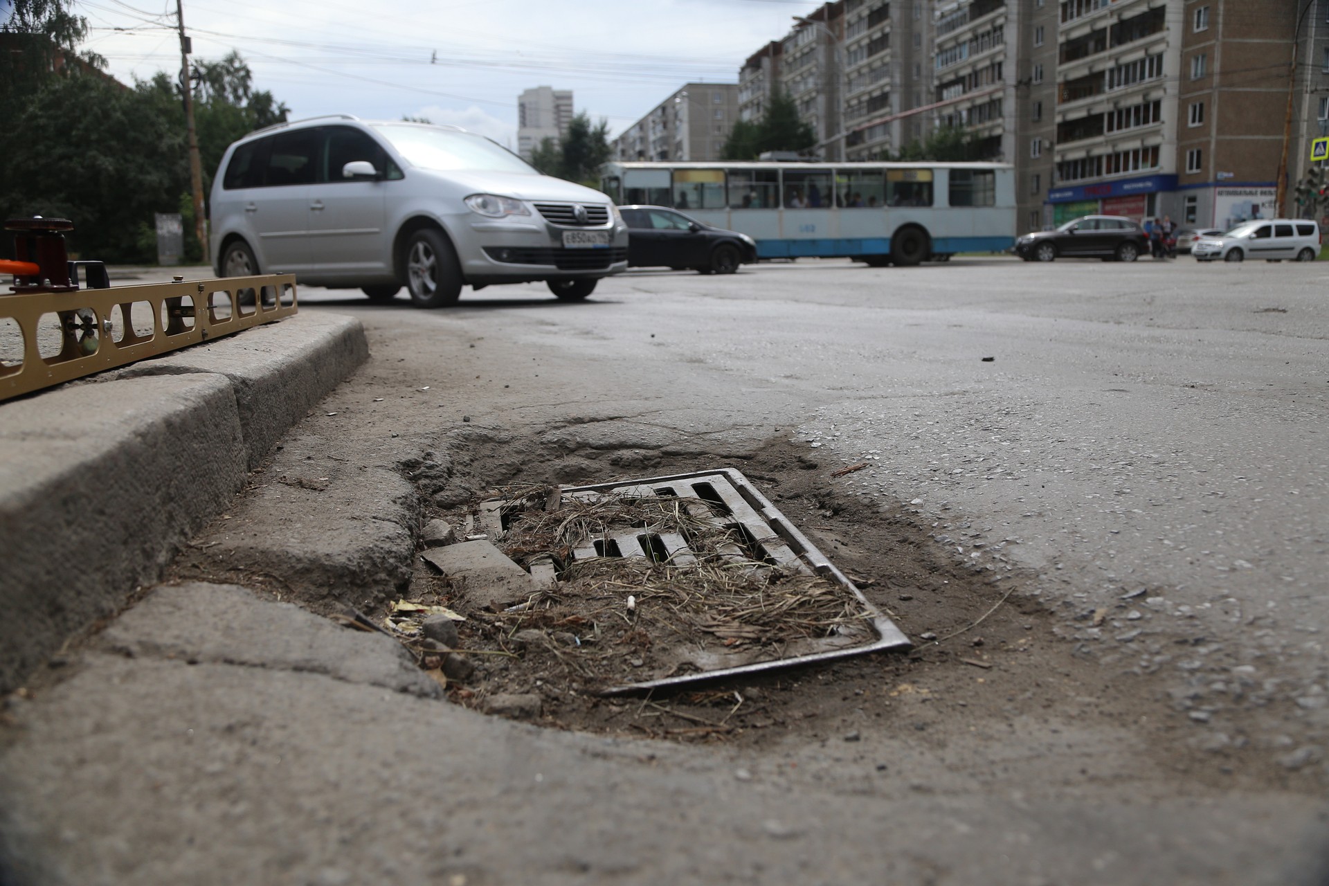 В Екатеринбурге дороги из ТОП «Народного рейтинга» будут отремонтированы