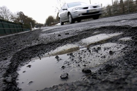 В Канске, по словам администрации, регулярно следят за дорогами, только их качество продолжает падать
