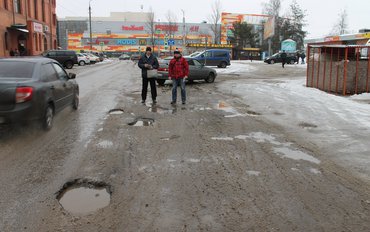 Смоленские активисты ОНФ предлагают корректировку плана ремонта проблемных дорожных участков с учетом мнения граждан.