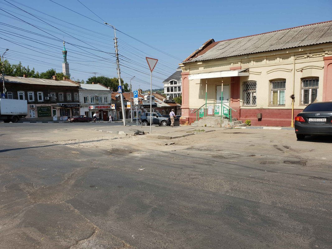 В Саратове на сайт «Карта убитых дорог» начали добавлять сообщения о последствиях вскрышных работ