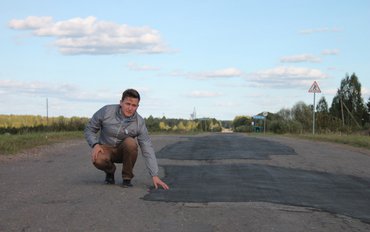 Калужские активисты ОНФ добились проведения ремонта двух дорог, по которым пролегает маршрут школьного автобуса