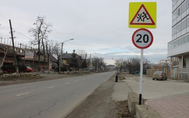 После обращения активистов ОНФ оборудован пешеходный переход у школы №4 Черкесска