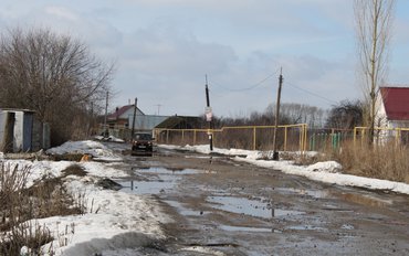 Две самые разбитые дороги в селе Рождественская Хава Воронежской области капитально отремонтируют
