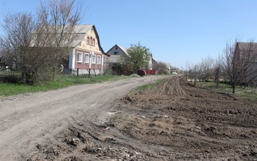 Жители поселка Латная Воронежской области просят восстановить дорогу, разрушенную после прокладки водопровода