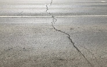 Челябинские дорожники за свой счет переделают отремонтированные дороги