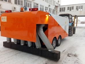 В Оренбургской области изобрели машину, которая позовляет укладывать асфальт при низких температурах