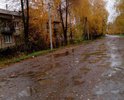 Этот промежуток дороги ! НЕ РЕМОНТИРОВАЛСЯ НИ КОГДА , ЗА ПОСЛЕДНИЕ 15 ЛЕТ МОЕЙ ЖИЗНИ НА ЭТОЙ УЛИЦЕ ! Также никто никогда не отчищает этот участок дороги ни от снега, ни от мусора ! Водоканал годами не могут приехать, что бы устранить водопады из близ расположенных колодцев, оставляя после себя лунные ландшафты, последние годы и освещение на данном участке дороги, судя по всему списанной, стёртой с сознания чиновников, ни коем образом не производится, темно хоть глаз коли, освещение включается только после многочисленных жалоб и т.д. ЧТО ДЕЛАТЬ ПОМОГИТЕ ? !