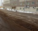 Эта дорога ведёт к больничному городку (сосудистый центр, районная ЦРБ, перинатальный центр, отделение скорой мед. помощи). Почему её не держат в надлежащем состоянии не знаю, между тем каждый день по ней проезжают кареты скорой помощи. Между тем это худшая по качеству и продолжительности дорога города.