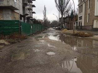 None, Санаторская улица