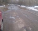 Данный  участок дороги  в очень плачевном состоянии!
его  постоянно ремонтируют ямочным ремонтом, но спустя пару месяцев от ремонта не видно и следа 
Уже  на протяжении более 10  лет дорога в этом месте очень убита
