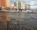 ул. Строителей - одна из самых оживленных улиц города и одна из тех дорого, где объехать все ямы невозможно.