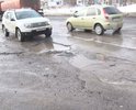 Заревская объездная дорога - вся как после бомбежки, начиная от улицы красноармейской и до самого кольца на Северных воротах. Но в начале, конечно, особенно живописно. Огромные ямы, даже слов нет, чтобы описать этот путь!