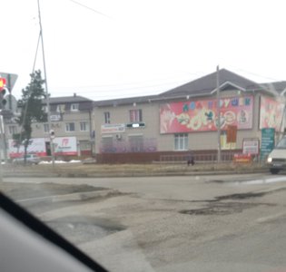 None, Краснопартизанская улица