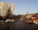 многолетний просевший люк глубиной около 15 см на ул. Ендовищенская, д. 23