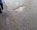 В нашем городе все дороги нуждаются в ремонте.