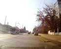 просевший люк на ул. Красная Армия между ул. Овечкина и ул. Бочарова при движении в сторону ул. Энгельса (правая полоса)