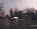 Здравствуйте история как у всех растаяла дорога из-за этого увеличилось время поездки на работу и страдают авто на фото некоторые ямы плохо видно из-за луж, но они глубокие и растут каждый день в размере ширина от 40см до 100см глубина 10см и глубже. Недавно некоторые ямы заделывали хватило ремонта на 1 день потом заплатки оторвались огромными кусками!