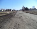 Курская область, Щигровский район, дорога в д. Басово. Разбитая проезжая часть. Глубокие ямы, просадка грунта, выдавленная колея, асфальт уложен зимой 2014 года толщиной аж в 3 см под сельхозтехнику и грузовики, которые выдавили асфальт с грунтом через неделю. Дорога на протяжении всей д. Басово.