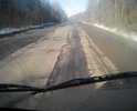 Разбитый участок дороги Ярославль-Иваново, рядом с деревней Хохлево