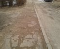 Отсутствие тротуара и проезжей части у дома 12А