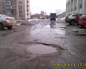 И зимой и летом ямы здесь страшные.