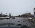 Огромные ямы на перекрестке.