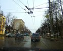 Участок очень неприятный, ям много, водители виляют и тормозят непредсказуемо.
