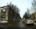 За последние лет десять не помню, чтобы когда-нибудь ремонтировалась улица Куйбышева. Тем не менее, еще "советский" асфальт позволяет хотя бы в принципе по ней проехать на внедорожнике.