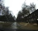 Улица Тимофея Павловского каждую весну превращается в сетку из ям. Причина - сантиметровый слой асфальта. На некоторых ямах можно насчитать пять-шесть слоёв. Какой смысл "мазать" афальт такой толщины, адгезии между слоями нет, крошится как печенье.