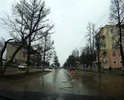 Проспект Ленина "наше всё"! Каждый год к 9 Мая главную улицу нашего города ремонтируют, летом доделываю то что в спешке не успели весной. Ямы начинают появляться уже в конце осени. И так каждый год. Толщина слоя асфальта хорошо видна на срезах ям.