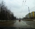 В целом улица в терпимом состоянии. Если нет дождя ямы можно увидеть.