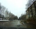 Дорога за пару лет превратилась в решето. Хорошо помню как клали этот асфальт, прямо на песок и глину.