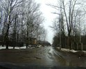 Дорога за пару лет превратилась в решето. Хорошо помню как клали этот асфальт, прямо на песок и глину.