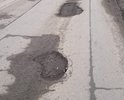 Ежегодный ямочный ремонт не спасает. Ямы увеличиваются.