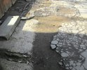 Один из самых печальных участков тротуара на ул. Калинина на четной стороне уже давно нуждается в ремонте.