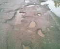 Участок дороги включая мост, разбита по всему полотну. Ремонта не видела на моей памяти уже лет 20.
