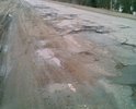 На этом участке высокая колейность дороги, сплошные ямы.