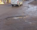 Разрушено асфальтовое покрытие, практически полностью. Ямы, волны.