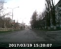 ПО левой стороне все в ямах, при повороте на светофоре направо, тоже ямы.